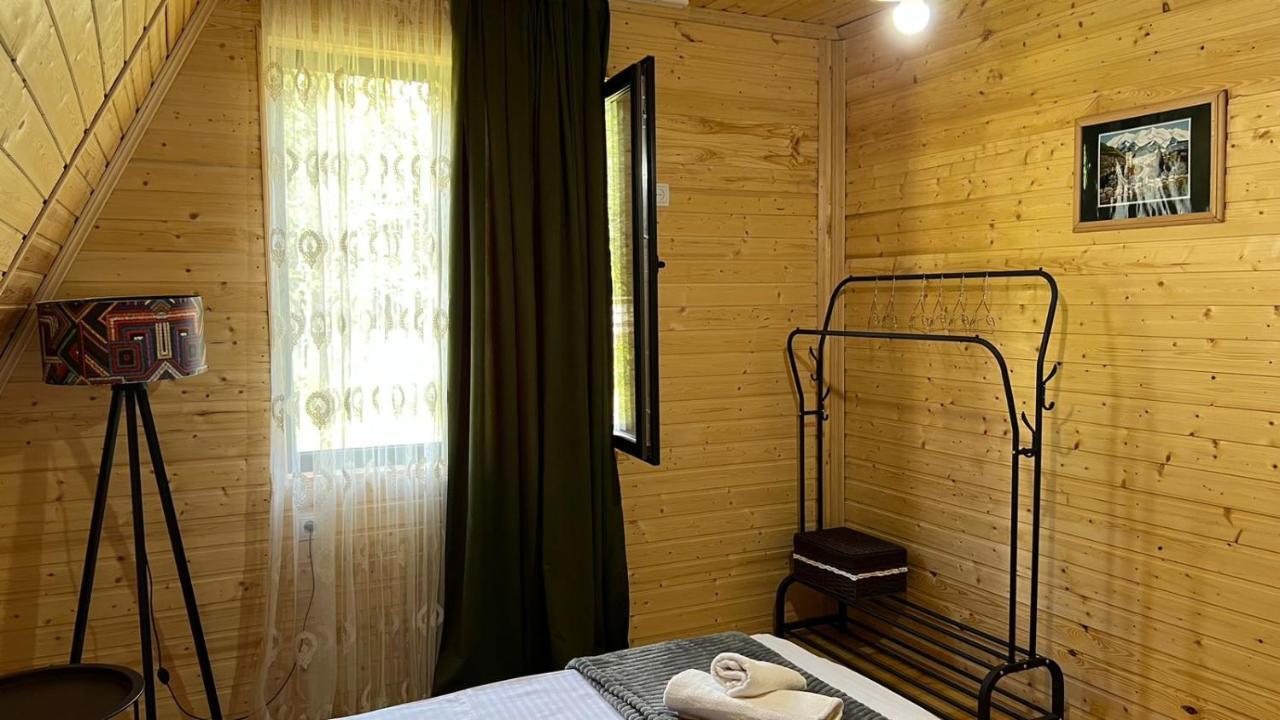 Cottage Mida Mestia Exterior photo