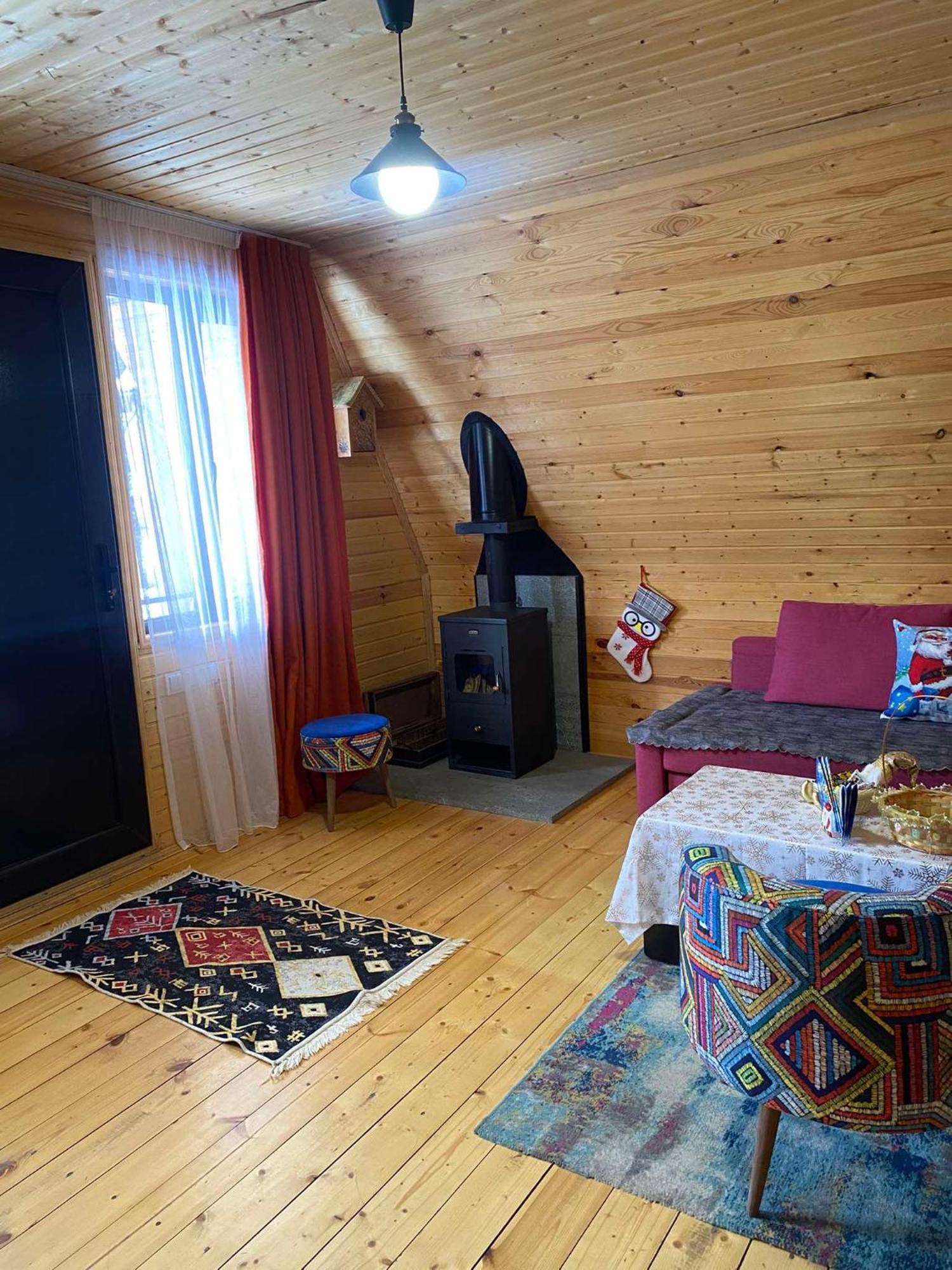 Cottage Mida Mestia Exterior photo